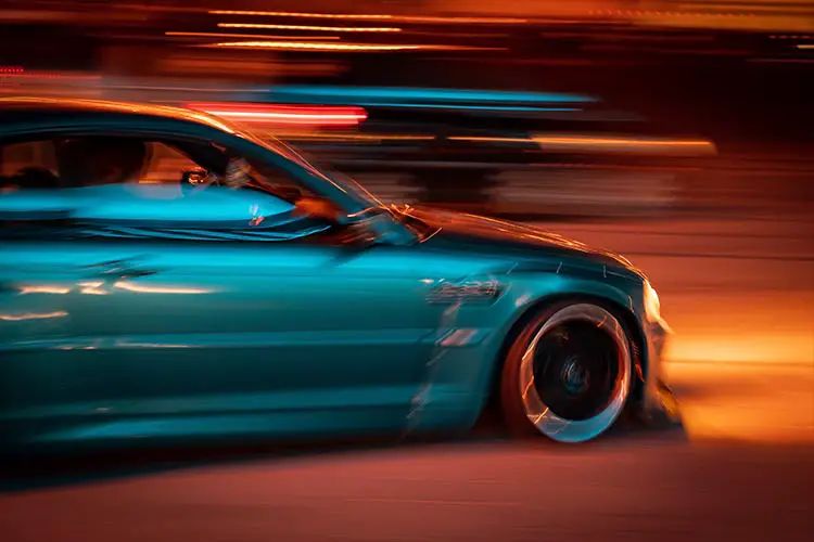 best canon lens for car photography