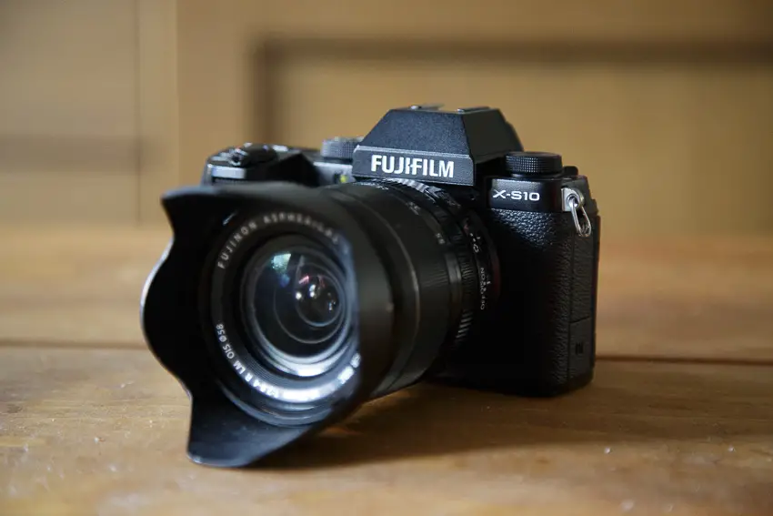 fujifilm xs10 camera